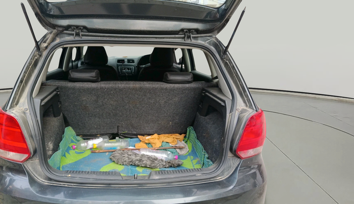 2016 Volkswagen Polo COMFORTLINE 1.2L, Petrol, Manual, 88,758 km, exterior