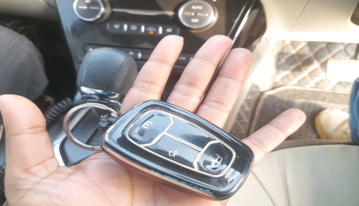 2021 Tata NEXON XZA PLUS DIESEL DUAL TONE, Diesel, Automatic, 65,244 km, interior