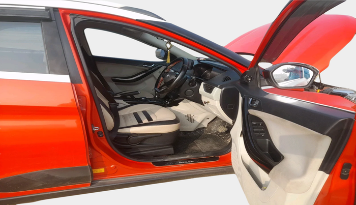 2021 Tata NEXON XZA PLUS DIESEL DUAL TONE, Diesel, Automatic, 65,244 km, interior