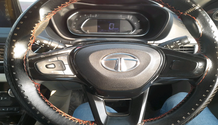 2021 Tata NEXON XZA PLUS DIESEL DUAL TONE, Diesel, Automatic, 65,244 km, interior