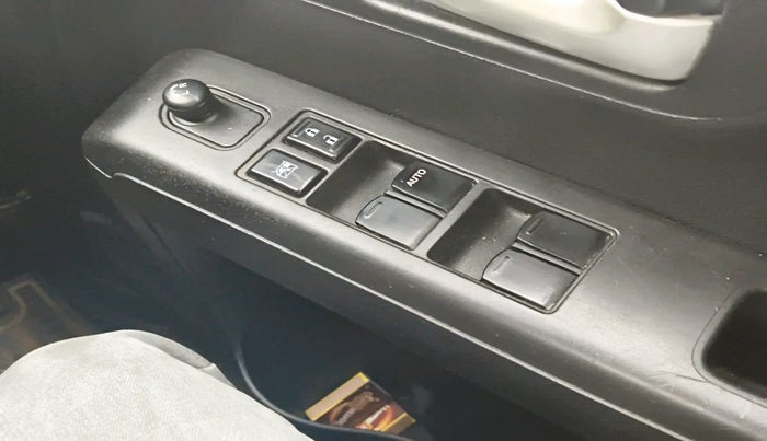 2019 Maruti New Wagon-R VXI (O) 1.2 AMT, Petrol, Automatic, 54,389 km, interior