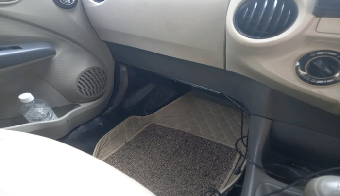 2015 Toyota Etios Liva G, Petrol, Manual, 71,277 km, interior