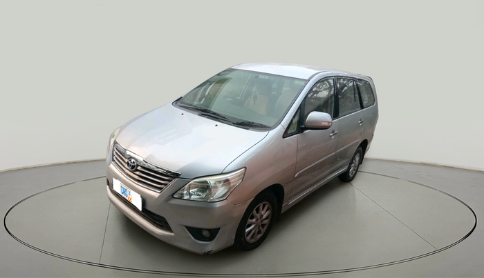 2012 Toyota Innova V 2.5 7 STR, Diesel, Manual, 1,04,198 km, exterior