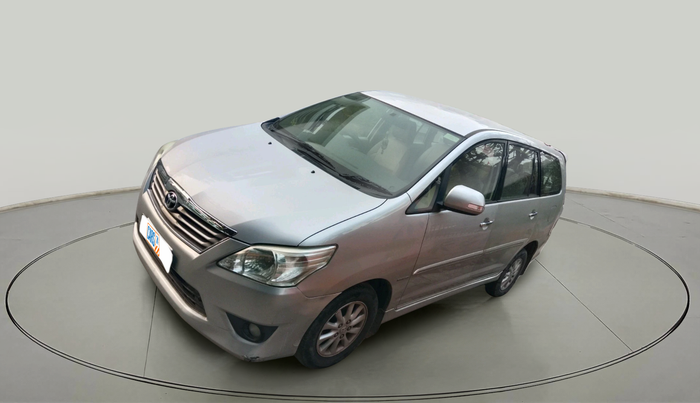 2012 Toyota Innova V 2.5 7 STR, Diesel, Manual, 1,04,198 km, exterior