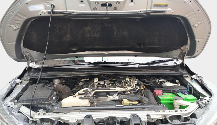 2019 Toyota Innova Crysta 2.4 GX 7 STR, Diesel, Manual, 1,55,823 km, exterior