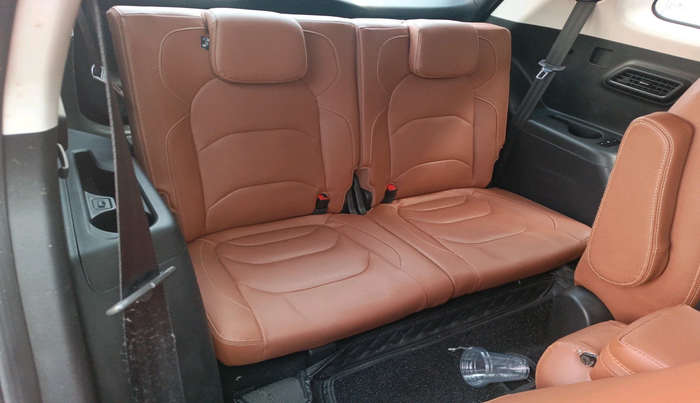 2022 MG HECTOR PLUS SHARP 2.0 DIESEL TURBO MT 6-STR, Diesel, Manual, 43,119 km, interior