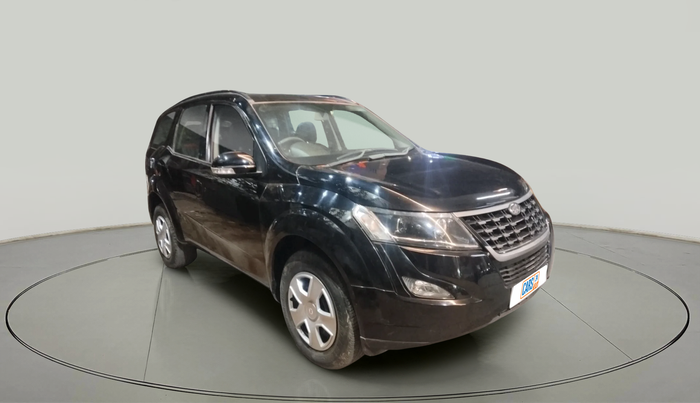 2019 Mahindra XUV500 W5, Diesel, Manual, 63,715 km, exterior