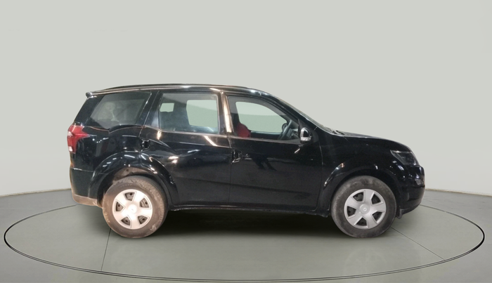 2019 Mahindra XUV500 W5, Diesel, Manual, 63,715 km, exterior