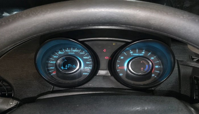 2019 Mahindra XUV500 W5, Diesel, Manual, 63,715 km, interior