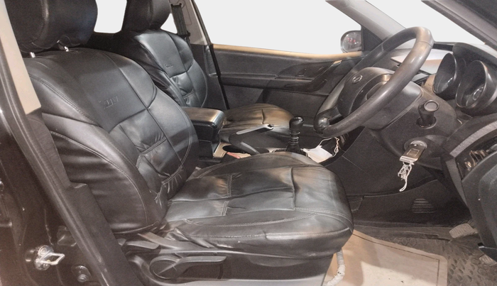 2019 Mahindra XUV500 W5, Diesel, Manual, 63,715 km, interior