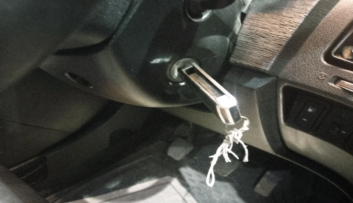 2019 Mahindra XUV500 W5, Diesel, Manual, 63,715 km, interior