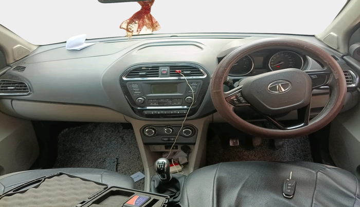 2018 Tata Tiago XZ PETROL, Petrol, Manual, 40,743 km, interior