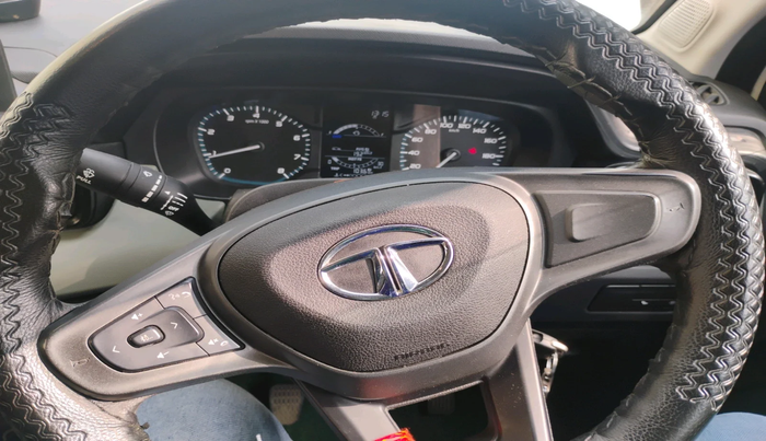 2022 Tata PUNCH ADVENTURE MT, Petrol, Manual, 29,424 km, interior