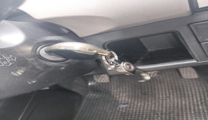 2014 Maruti Wagon R 1.0 VXI, Petrol, Manual, 75,769 km, interior