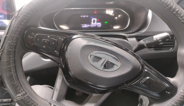 2023 Tata NEXON XM SUNROOF PETROL, Petrol, Manual, 55,386 km, interior