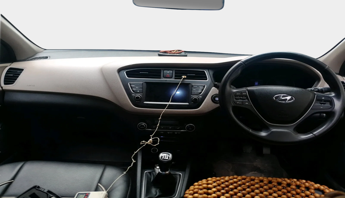 2019 Hyundai Elite i20 ASTA 1.2 (O), Petrol, Manual, 1,19,454 km, interior