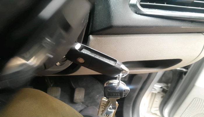 2018 Tata Tiago XZ PETROL, Petrol, Manual, 85,242 km, interior