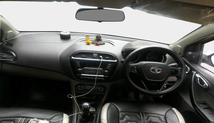 2018 Tata Tiago XZ PETROL, Petrol, Manual, 85,242 km, interior