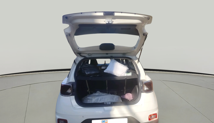 2020 Hyundai VENUE S+ 1.2, Petrol, Manual, 52,301 km, exterior