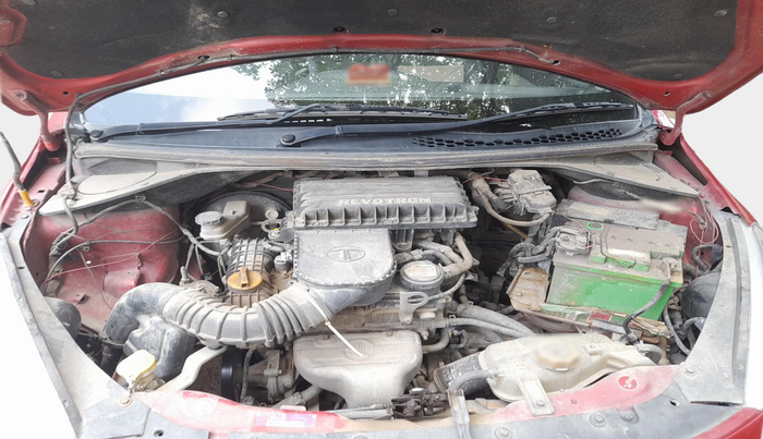 2017 Tata Tiago XM PETROL, Petrol, Manual, 1,28,310 km, exterior