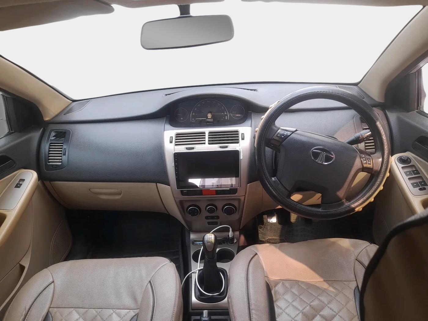 2011 Tata Indica Vista AURA QUADRAJET, Diesel, Manual, 1,36,818 km, interior