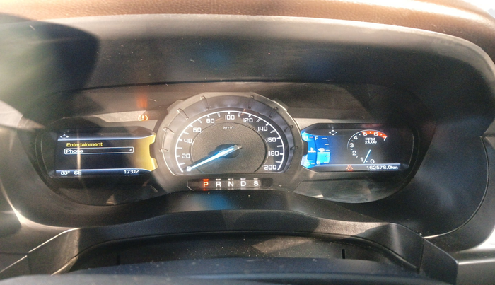 2016 Ford Endeavour TITANIUM 3.2 4X4 AT, Diesel, Automatic, 1,62,578 km, interior