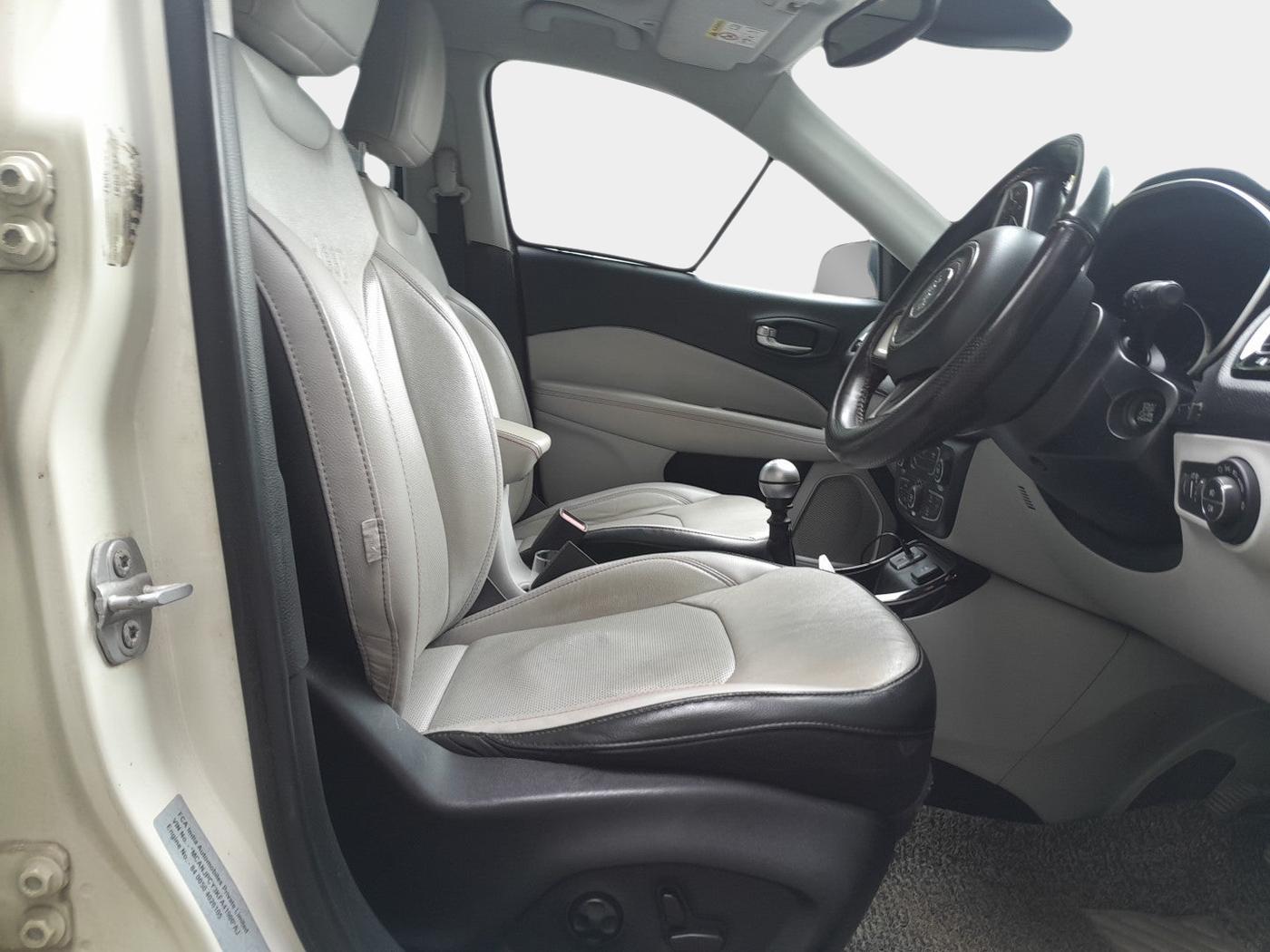 2018 Jeep Compass LIMITED PLUS DIESEL, Diesel, Manual, 76,800 km, interior