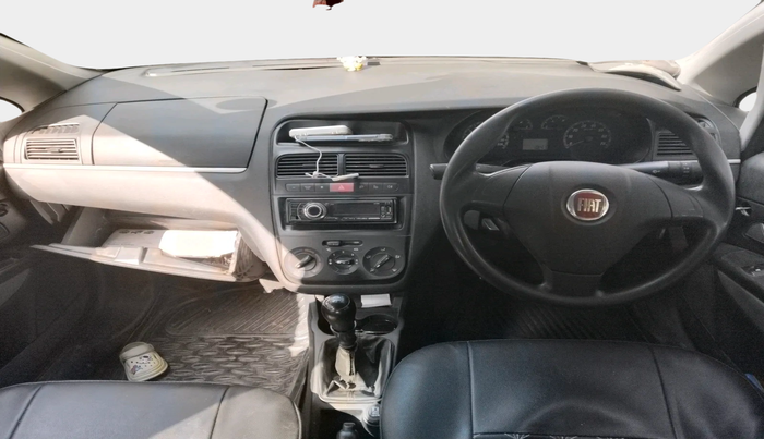 2011 Fiat Grand Punto ACTIVE 1.3, Diesel, Manual, 88,100 km, interior