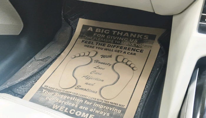 2024 KIA CARENS Prestige Plus 1.5 Diesel MT 7 STR, Diesel, Manual, 25,975 km, interior