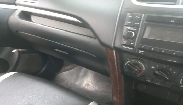 2015 Maruti Swift VDI, Diesel, Manual, 99,631 km, interior
