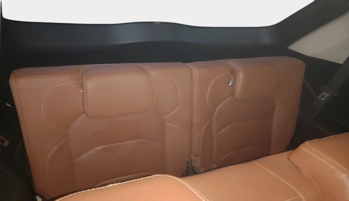 2021 MG HECTOR PLUS SELECT 2.0 DIESEL TURBO MT 7-STR, Diesel, Manual, 1,00,765 km, interior