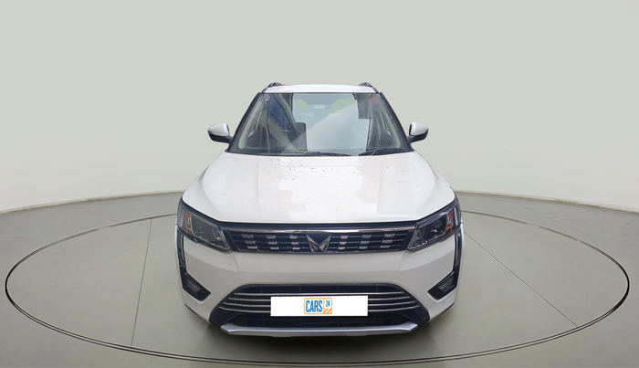 2022 Mahindra XUV300 W8 (O) 1.2 PETROL, Petrol, Manual, 92,877 km, exterior