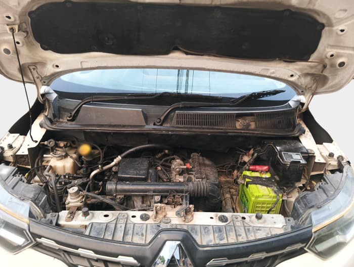 2019 Renault TRIBER RXT, Petrol, Manual, 1,30,478 km, exterior