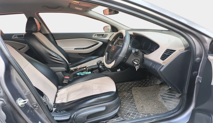 2018 Hyundai Elite i20 ASTA 1.4 CRDI, Diesel, Manual, 1,03,125 km, interior