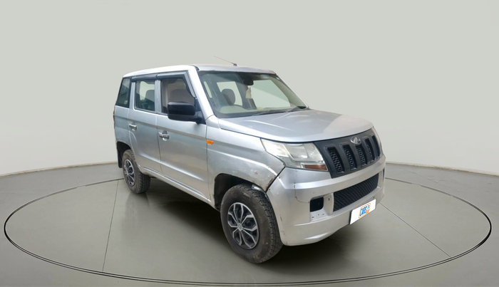 2015 Mahindra TUV300 T4, Diesel, Manual, 1,55,932 km, exterior