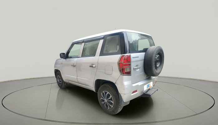2015 Mahindra TUV300 T4, Diesel, Manual, 1,55,932 km, exterior