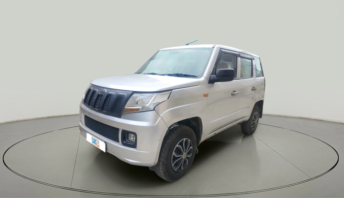 2015 Mahindra TUV300 T4, Diesel, Manual, 1,55,932 km, exterior