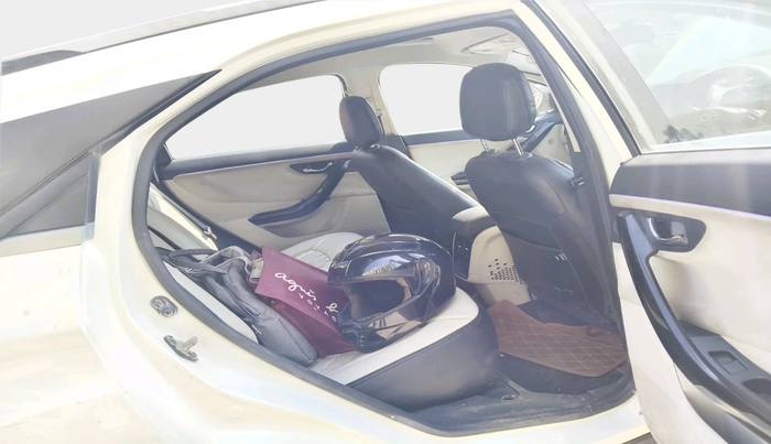 2022 Tata NEXON XZ PLUS DIESEL, Diesel, Manual, 25,011 km, interior