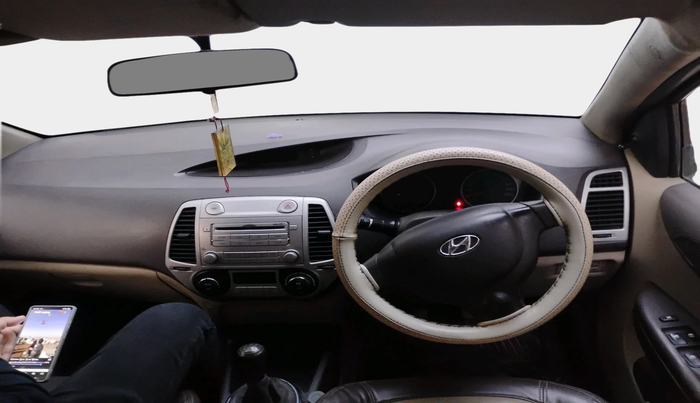 2011 Hyundai i20 MAGNA 1.2, Petrol, Manual, 1,47,415 km, interior