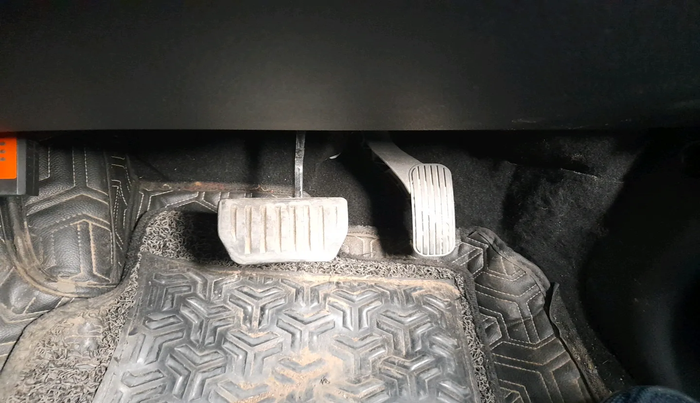 2023 Tata Harrier XZA + O 2.0L RED DARK EDITION 5 STR, Diesel, Automatic, 48,756 km, interior