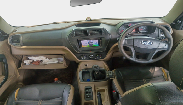2016 Mahindra TUV300 T4, Diesel, Manual, 1,62,001 km, interior