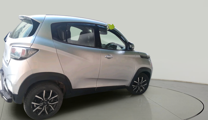 2018 Mahindra KUV 100 NXT K8 P 6 STR, Petrol, Manual, 1,16,370 km, exterior