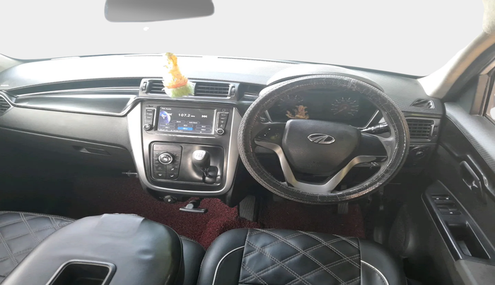 2018 Mahindra KUV 100 NXT K8 P 6 STR, Petrol, Manual, 1,16,370 km, interior