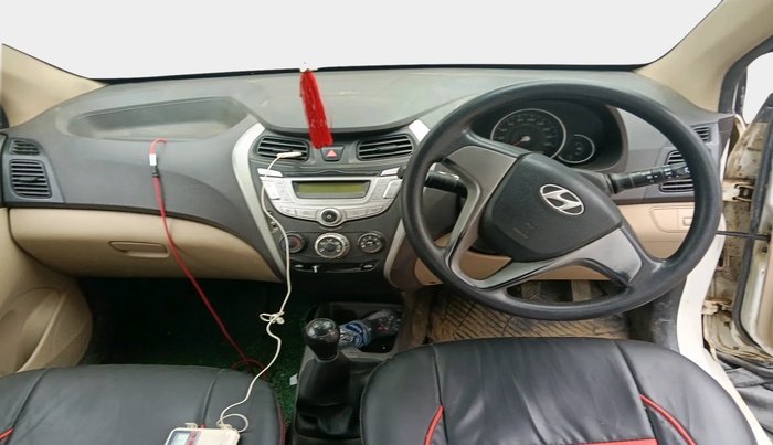 2017 Hyundai Eon MAGNA + AIRBAG, Petrol, Manual, 58,093 km, interior