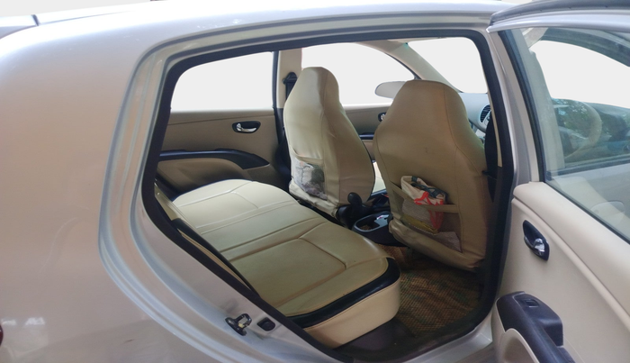 2013 Hyundai i10 SPORTZ 1.2, Petrol, Manual, 74,425 km, interior