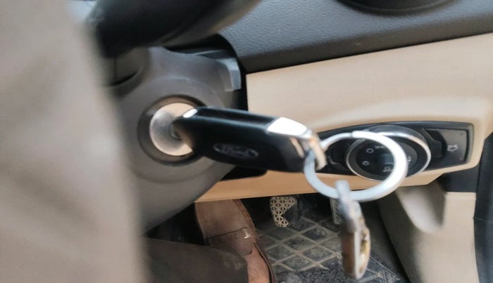 2016 Ford Figo Aspire TITANIUM1.5 DIESEL, Diesel, Manual, 1,16,244 km, interior