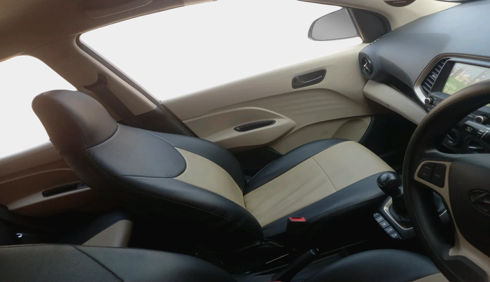 2021 Hyundai NEW SANTRO SPORTZ MT, Petrol, Manual, 11,635 km, interior