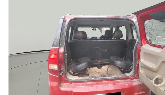 2016 Mahindra TUV300 T8, Diesel, Manual, 1,48,000 km, exterior