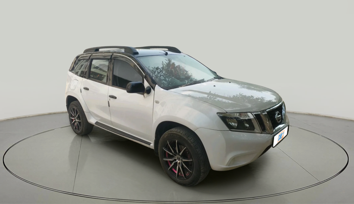 2017 Nissan Terrano XL (D), Diesel, Manual, 1,52,802 km, exterior