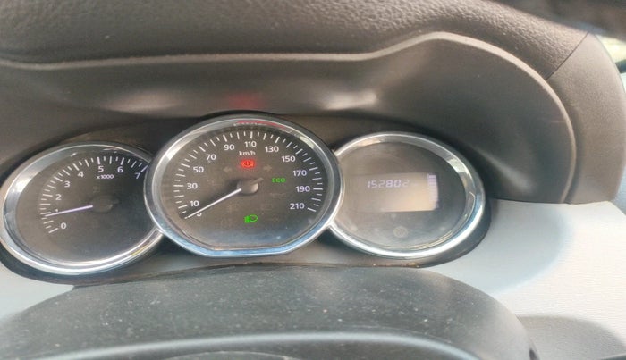 2017 Nissan Terrano XL (D), Diesel, Manual, 1,52,802 km, interior